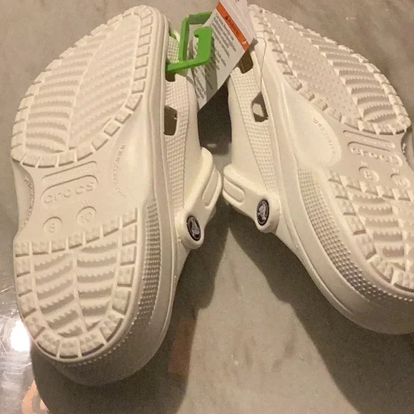 Crocs Men’s Classic Clog - White - Picture 8 of 9